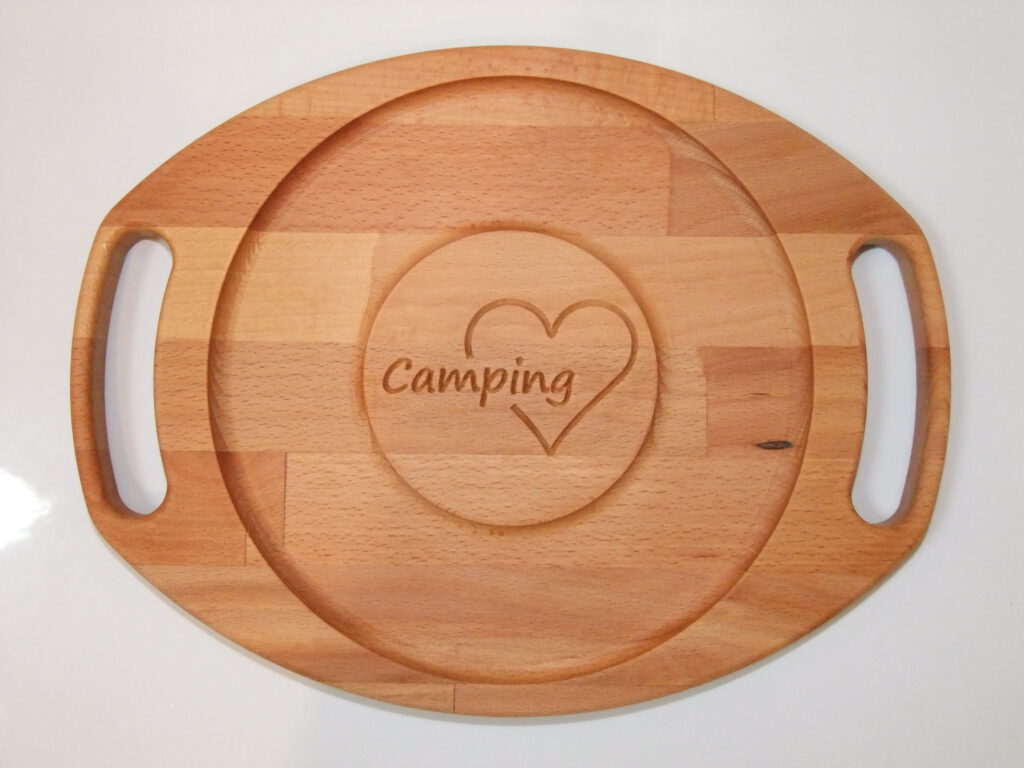 Buche mit Kundenlogo "Camping in Herz"
